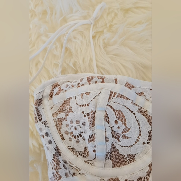 FOR LOVE & LEMONS TATI LACE CORSET DRESS ๐ค - Picture 7 of 13